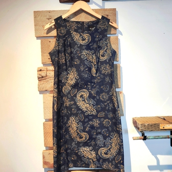 Vintage ALGO Made In Canada 🇨🇦Elegant Paisley Print Denim  Dress - Picture 1 of 7